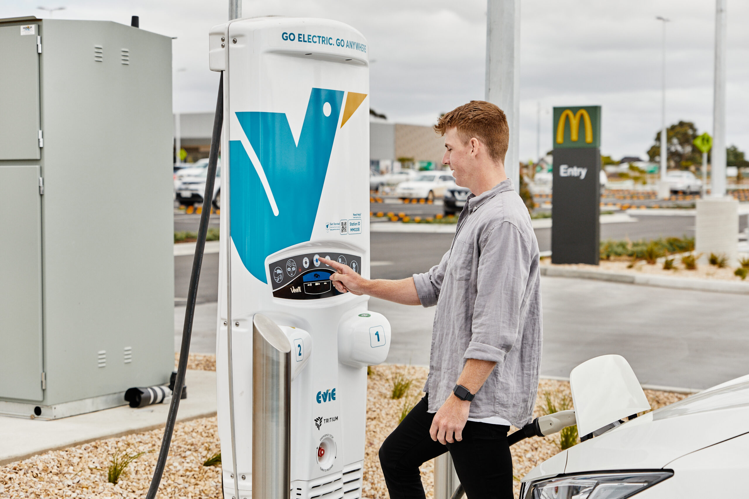 “Our electric fleet delivered 2,000 km per week per car without installing home or workplace chargers”