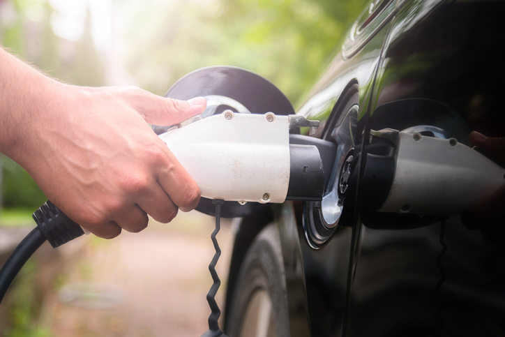 Research project to consider tax changes to encourage at-home charging for EV fleets
