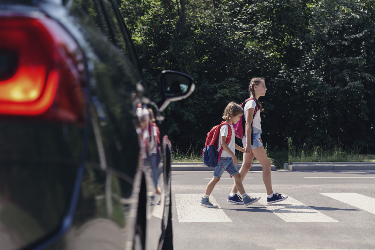 Police Reminds Parents of Road Safety Rules in School Zones