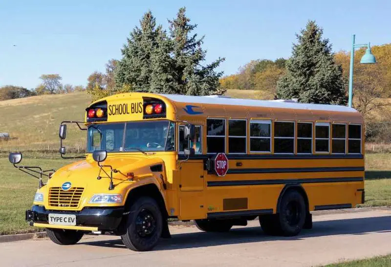 SEA Electric powers zero-emission school bus