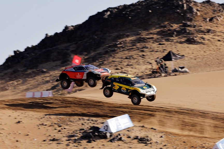 RXR, ASXE Dominate Extreme-E Desert X Prix