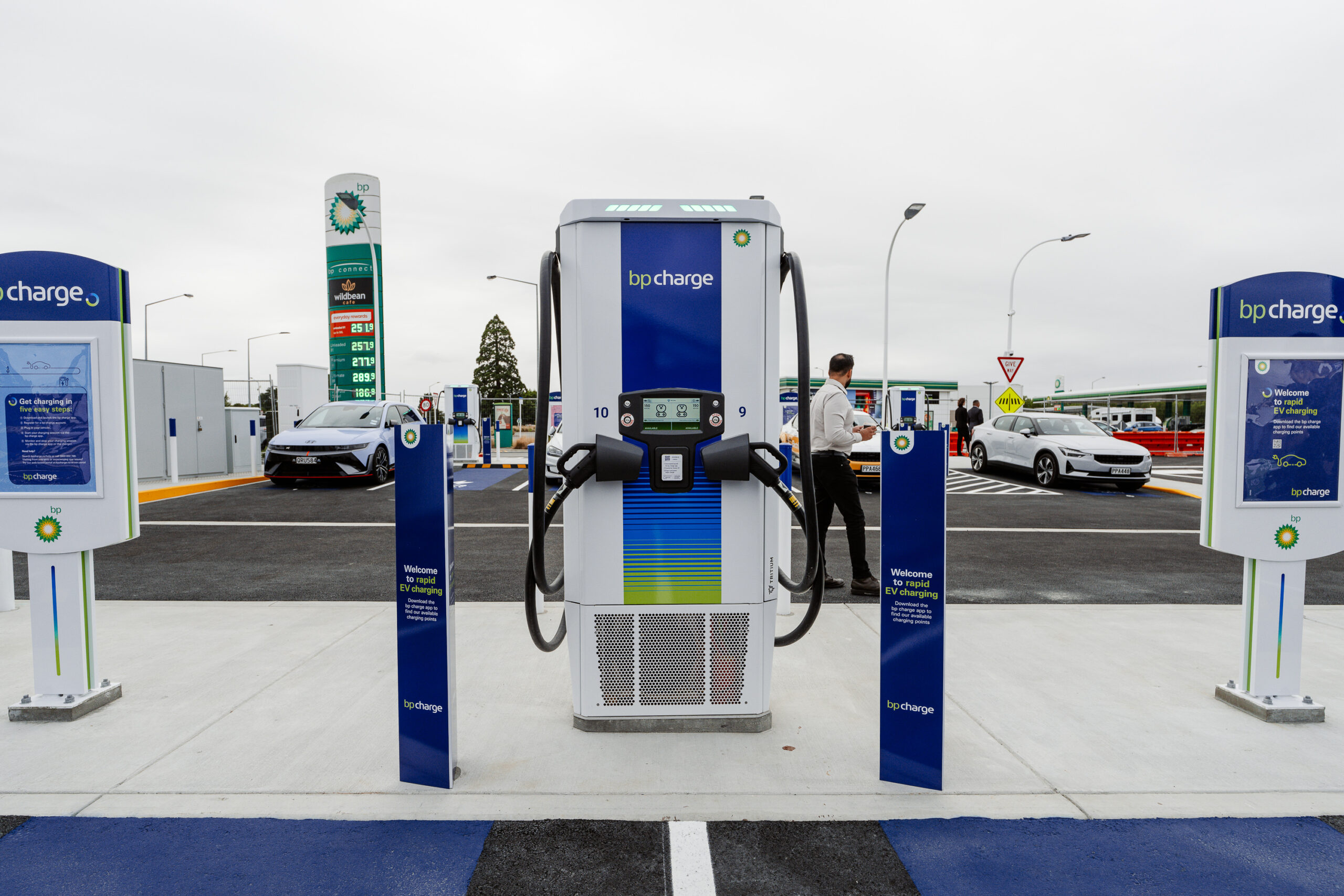 bp charge powers up Christchurch EVs with New Zealand’s first Gigahub™