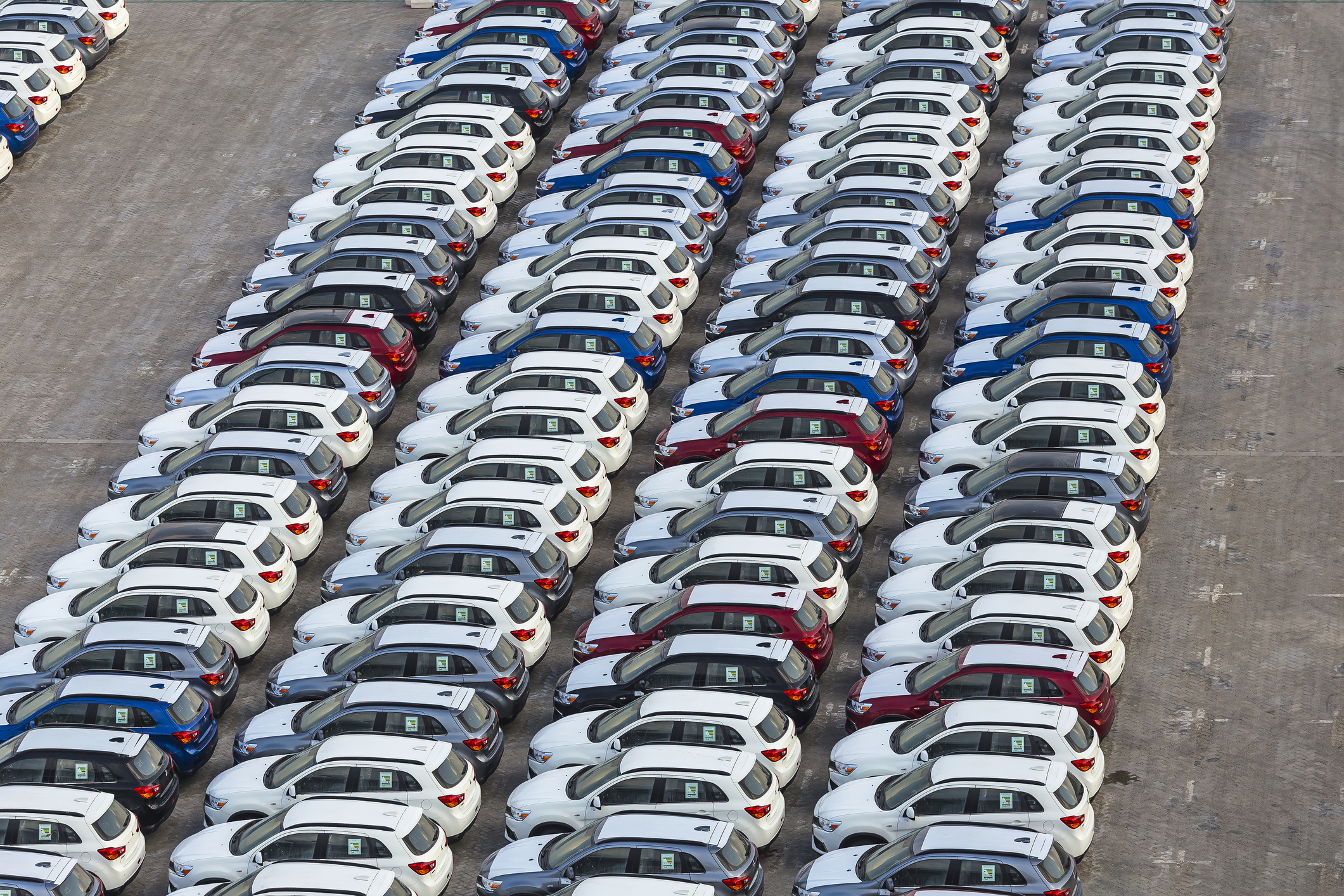 May New Car Sales Strong Despite Slight Dip